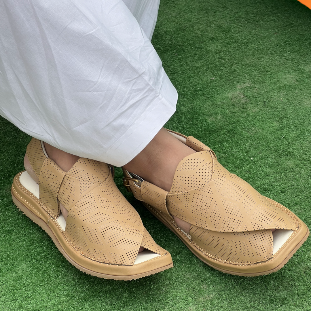 Kaptan Medicated Chappal Dotted Camal