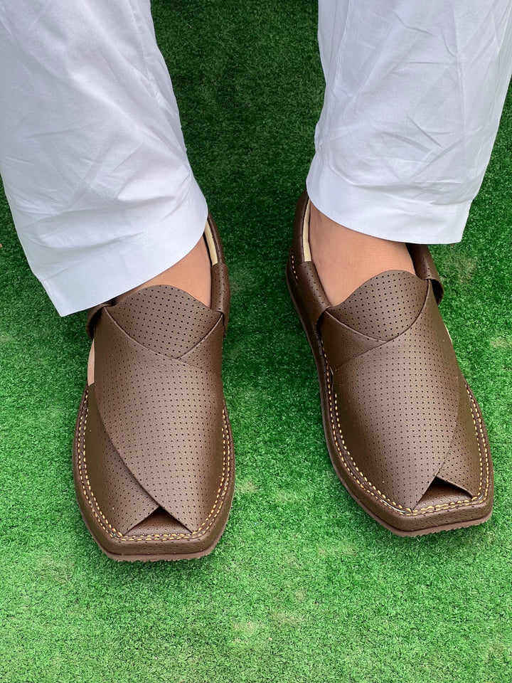 Kaptan Medicated Chappal Brown